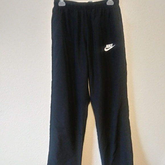 Nike Black Sweatpants - Picture 1 of 8